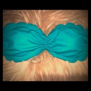 Pink brand- scalloped bikini top